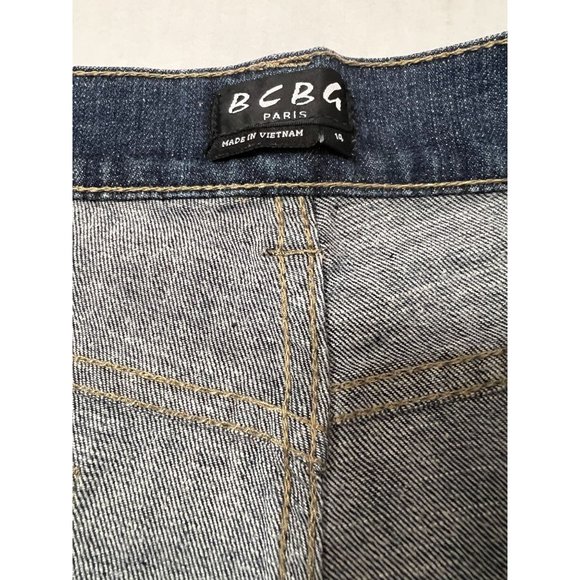 BCBG Paris Sz 14 Medium Wash Mid Rise Straight Leg Jeans - Picture 5 of 8